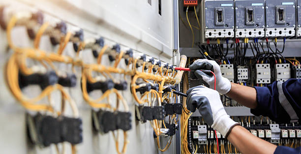 Professional Electrician technician working in Weston, MO